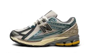 New Balance 1906R Metallic Teal